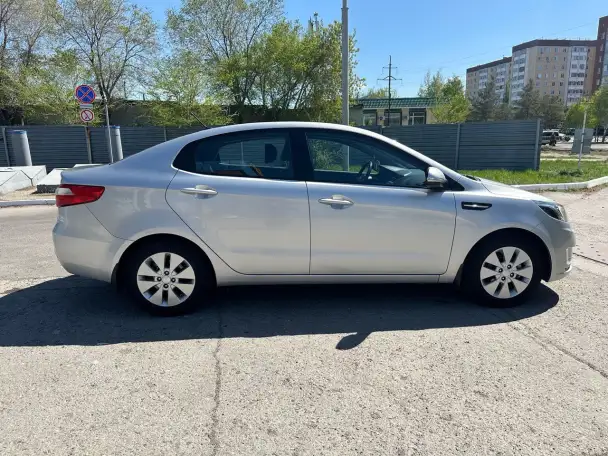 Продам Kia Rio в идеальном состоянии, фотография 10