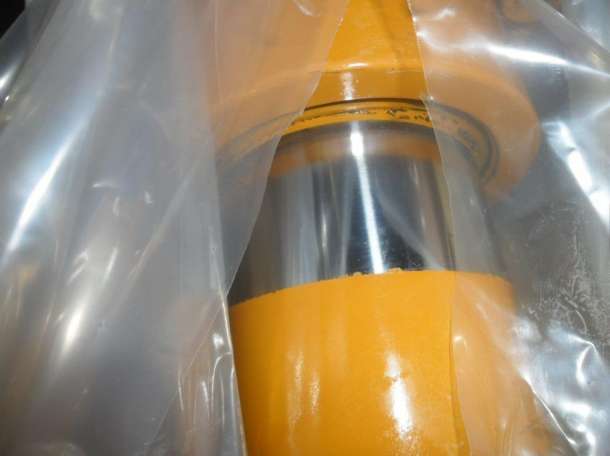 Гидроцилиндр ковша 31N6-60110, фотография 1