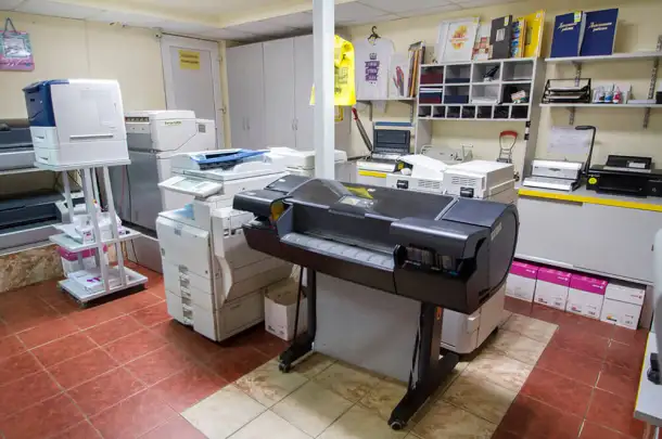 Сдам ПОМЕЩЕНИЯ 7,13,20,35м на Правом!  по 6-10тыс.м с ремонтом., фотография 3