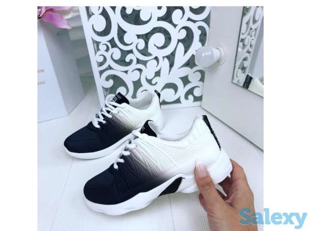 Спортивная одежда, обувь и рюкзаки, фотография 10