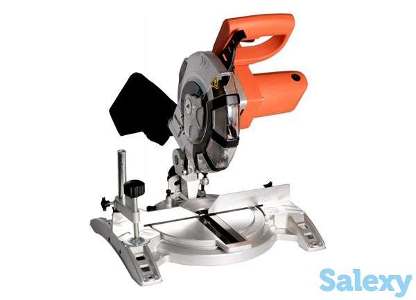 Торцовка 1350 w 210 ᶲ- 