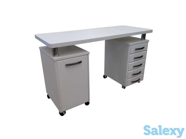 Стол маникюрный с 2 тумбами, фотография 2