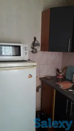 Сдаю посуточно однокомнатную квартиру, ул. Космическая, 15, в районе кафе 