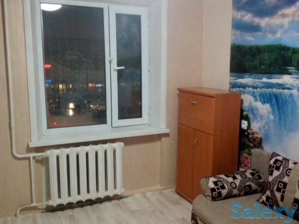 Продаю комнату в секции на 2х хозяев, Петрова 19, фотография 2