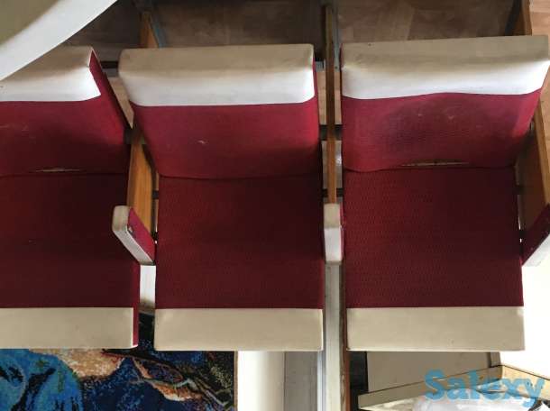 стулья деревянные трехсекционные б/у, фотография 2