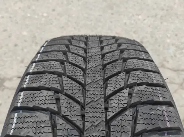 205.60.16 Triangle PL01 96R, фотография 2