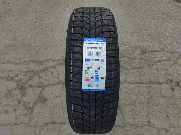 205.60.16 Triangle PL01 96R, фотография 4