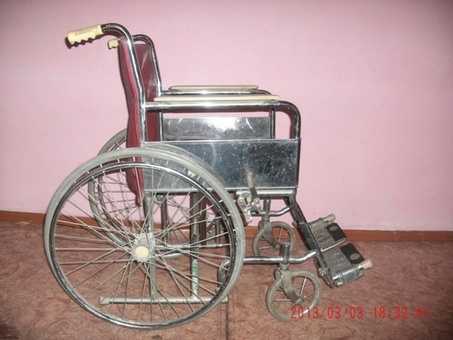 Инвалидная коляска, хоршее состяние, б.у., фотография 3