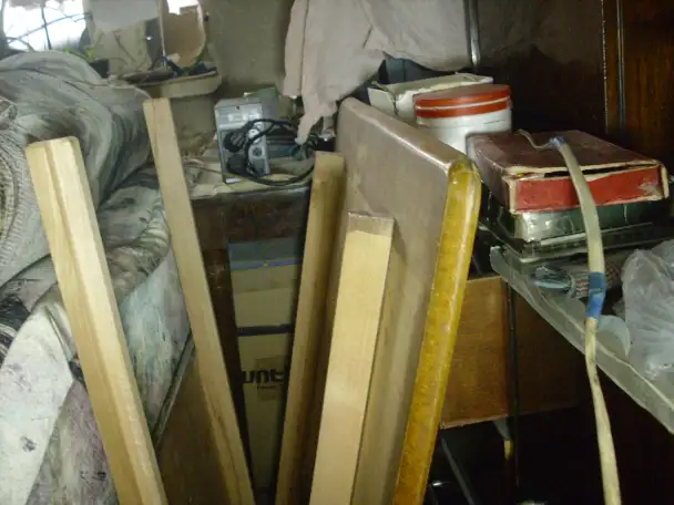 Продам стол мебельный, велосипедную тележку с велосипедом, фотография 2