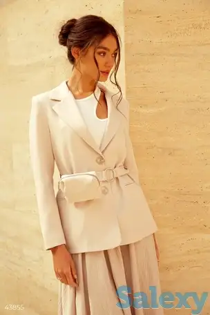 Пиджак с поясом-сумкой, фотография 1