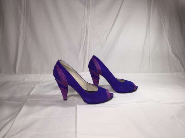Яркие туфли, фотография 1