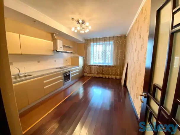 Набережная. 3-х комнатная благоустроенная квартира, фотография 2