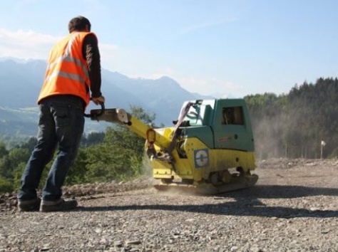 Виброоборудование         Виброоборудование применяеться для уплотнения гравия, песка    , фотография 1