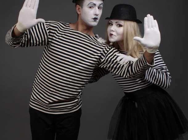 Мимы, живые статуи , фотография 3