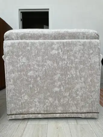 продам бу диван-тройку в отличном состоянии, раскладывается, фотография 7