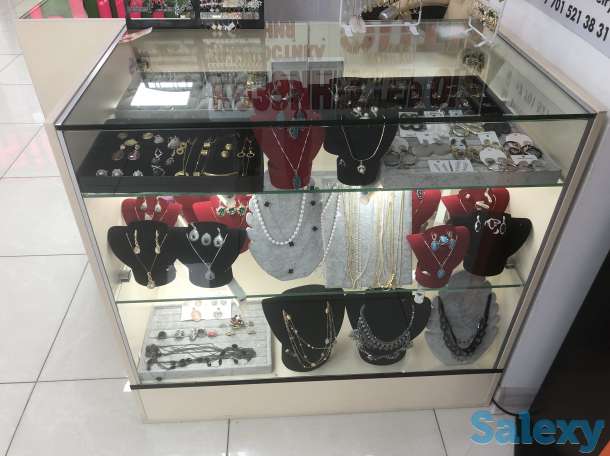 Продам витрины торговые, фотография 4