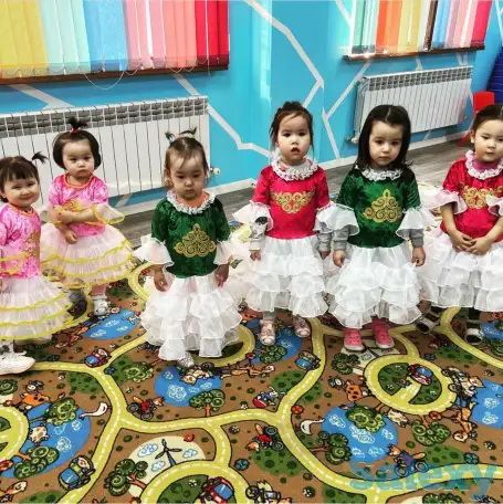 Прокат детской одежды ( камзол, платье.. ), фотография 1