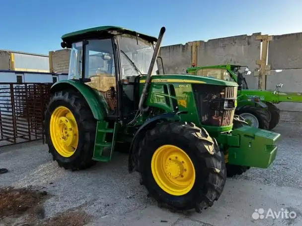 Трактор, фотография 1