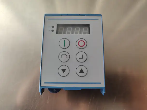 ПРЕОБРАЗОВАТЕЛЬ SK 500E-551-340-A с технологической панелью, фотография 5