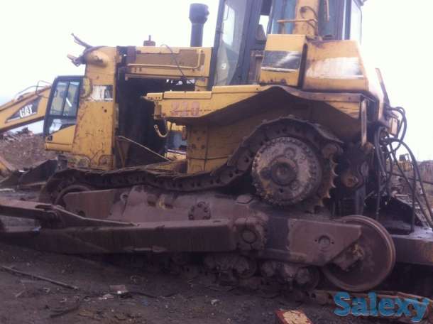 CATERPILLAR.  Komatsu, фотография 1