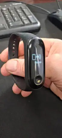 Фитнес браслеты Mi и Honor Band 5, фотография 2