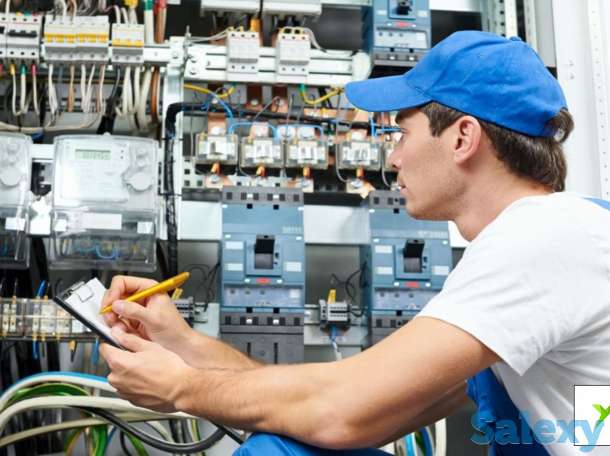 Требуются дипломированные электрики, фотография 1