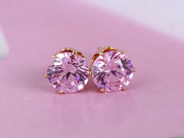 Продам серьги-гвоздики, фотография 1