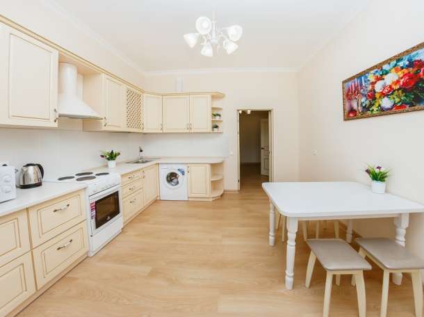 Новая и просторная 2-х комнатная квартира вблизи ЭКСПО, фотография 1