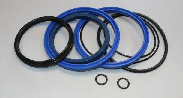 Ремкомплект подъема стрелы КМУ UNic URV340.370, фотография 2