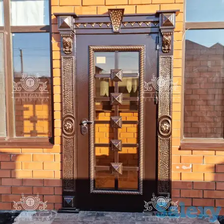 Кованные двери!, фотография 3