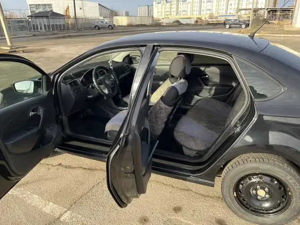Продаю Volkswagen Polo 2012г, фотография 7