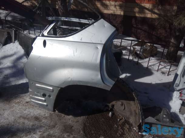 продам заднее правое крыло от машины Lexus RX-300, первое поколение. в хорошем состоянии , фотография 1