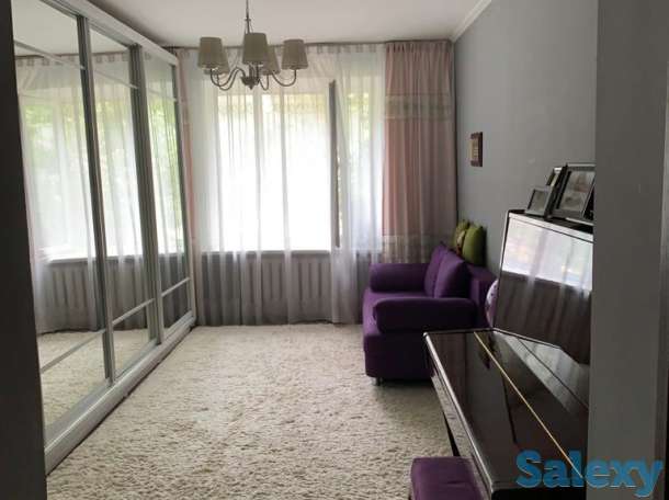 Продаётся 3-комнатная квартира от первых хозяевв хорошем состоянии находится в золотом квадрате!, фотография 3