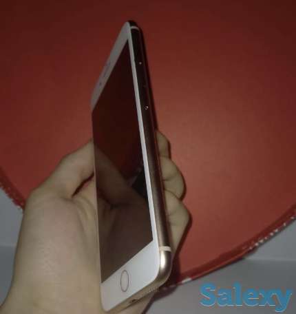 Срочно продам айфон 8+, фотография 2