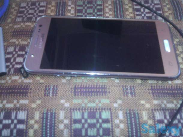 продам телефон, фотография 1