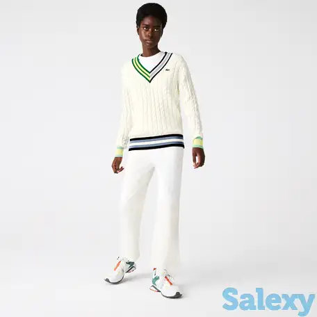 Женский свитер lacoste c v-образным вырезом, фотография 1