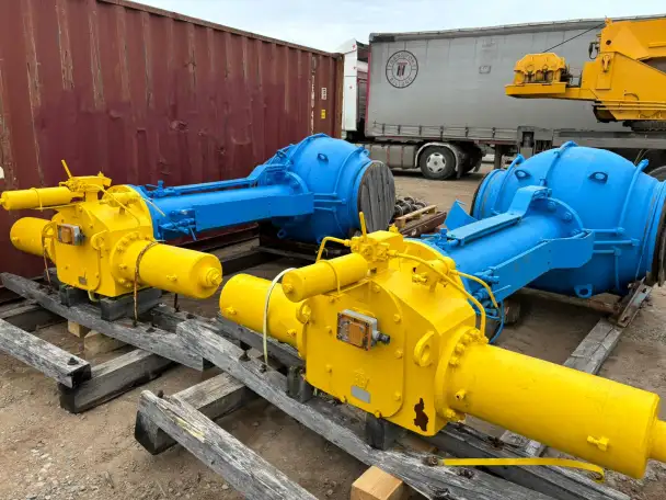 Краны шаровые Ду1000 и Ду700, фотография 1