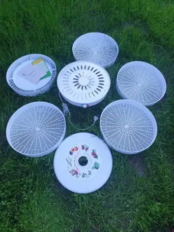 Электросушилка для овощей и фруктов Ветерок-2, фотография 2