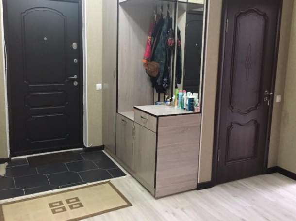 2-комнатная квартира, 2-я Карьерная улица — Тлендиева, фотография 1