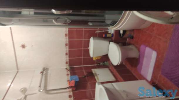 Сдам срочно комнату  в 3-х ком.кв.центре, 1 либо 2 -м, девуш.(Республики-Кенесары), фотография 3