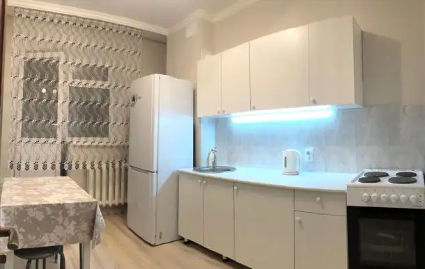 Продам 2-комн. квартиру, Сауран 20, фотография 3