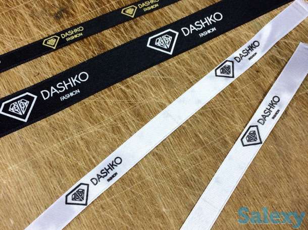 Печать на лентах. Нанесение на ленту размеров, логотипов или названия компании., фотография 1