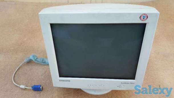 Samsung SyncMaster 753 dfx, фотография 1