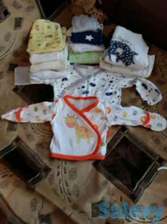 Ползунки, распашонки и чепчики, фотография 1