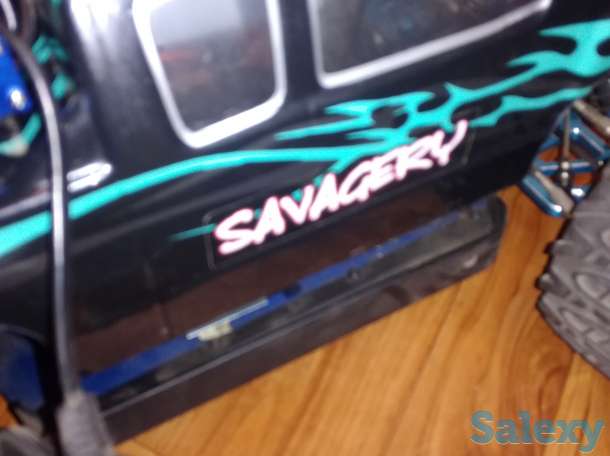 Продам машинку на пульте управления, фотография 1