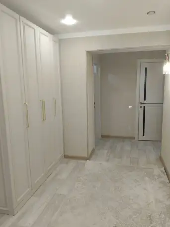 срочно продам 3-х комнатную квартиру с хорошим ремонтом, фотография 9