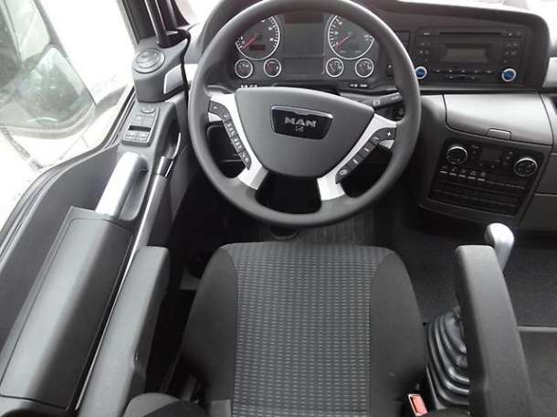 Автомобиль бортовой  MAN, фотография 3