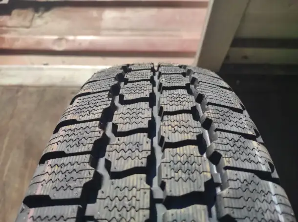 185.75.16C Triangle TRQ, фотография 1