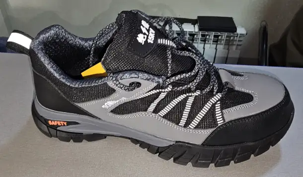 Кроссовки черно-серые со стальным носком, фотография 2