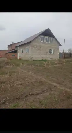 Продам дом в радужный без отделки все камуникации центральные, фотография 4